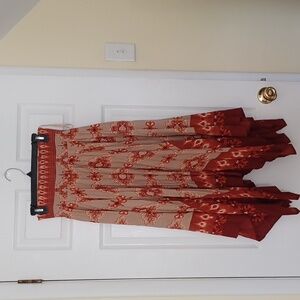 Denim 24/7 Sz 12, Rust and Beige Midi, Boho, Hankerchief Skirt.